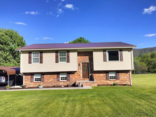 6288 Thompson Valley Rd, Tazewell, VA, 24651-8202 | Card Image