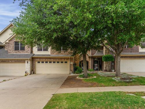 170 Greathouse Vlg, Decatur, TX, 76234-1081 | Card Image