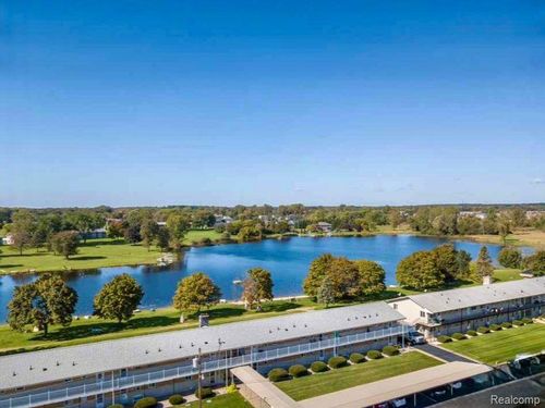 apt-20-26955 Milford Rd, South Lyon, MI, 48178-9788 | Card Image