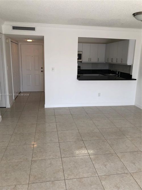 apt-a408-9301 Sw 92nd Ave, Miami, FL, 33176-2140 | Card Image