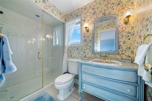 402 Progreston Rd, House other with 2 bedrooms, 4 bathrooms and 14 parking in Carlisle ON | Image 32