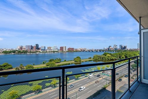 111-330 Beacon St, Boston, MA, 02116-1153 | Card Image