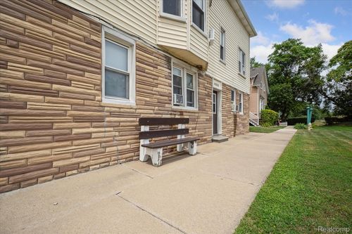 apt-6-3324 8th St, Wyandotte, MI, 48192-6283 | Card Image