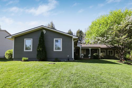 49 Alberry Dr, Granville, OH, 43023-9647 | Card Image