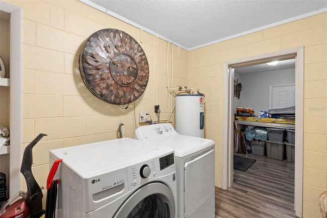 indoor Laundry room | Image 29