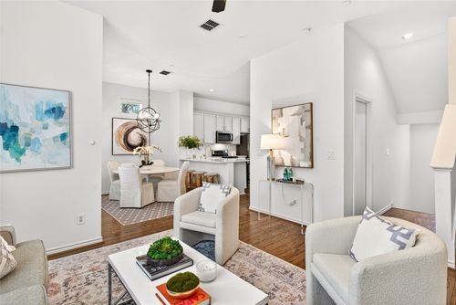 apt-12-4050 Mckinney Ave, Dallas, TX, 75204-8203 | Card Image