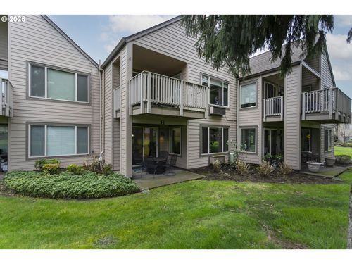 l37-2512 Se Baypoint Dr, Vancouver, WA, 98683-9194 | Card Image