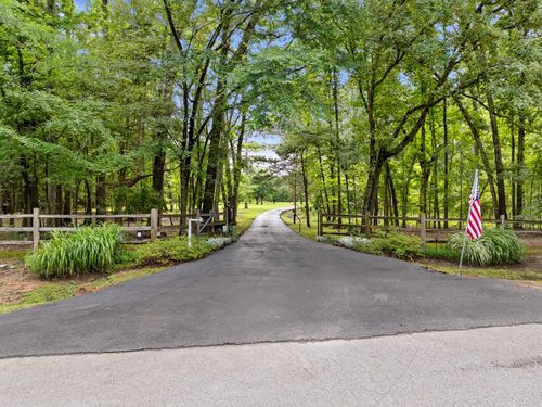 4930 W Twin Lakes Dr, Tyler, TX, 75704-5430 | Card Image