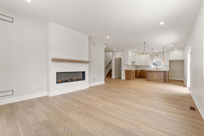 1 Elvira Way, House other with 4 bedrooms, 3 bathrooms and 4 parking in Thorold ON | Image 12