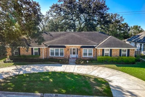 420 Fairfield Ave, Gretna, LA, 70056-7034 | Card Image