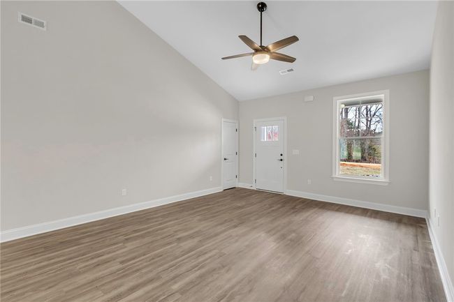 109 Brookside Cir, House other with 3 bedrooms, 2 bathrooms and null parking in Honea Path SC | Image 5