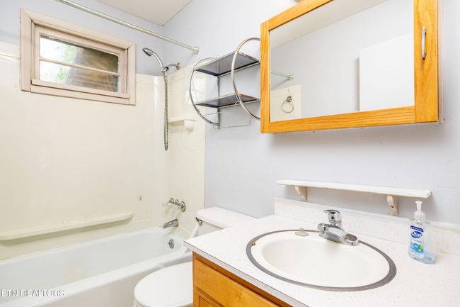 2105 Bradshaw Garden Rd, House other with 2 bedrooms, 1 bathrooms and null parking in Knoxville TN | Image 21