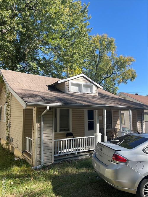 8015 Allen Avenue, St Louis, MO, 63114 | Card Image