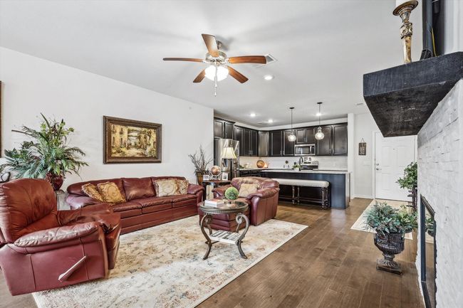 APT-5205 - 651 N Watters Rd, Condo with 2 bedrooms, 2 bathrooms and null parking in Allen TX | Image 8