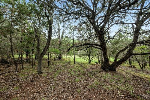 1005 Covered Bridge Dr, Driftwood, TX, 78619-2111 | Card Image