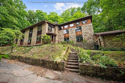 200 Laura Ln, Charleston, WV, 25302-4202 | Card Image