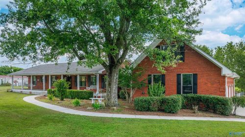 2531 County Road 119, Fort Payne, AL, 35968-5647 | Card Image
