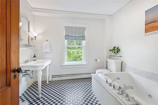 68 Grange Ave, House other with 6 bedrooms, 3 bathrooms and 12 parking in Little Compton RI | Image 28