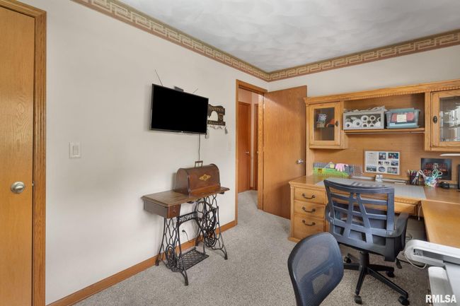 6 Crestview Dr, House other with 4 bedrooms, 3 bathrooms and null parking in Coal Valley IL | Image 20