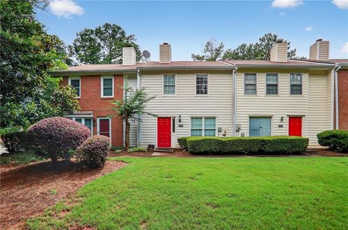 202 Chads Ford Way, Roswell, GA, 30076-2086 | Card Image