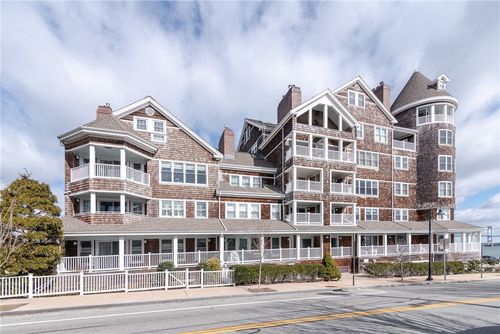 apt-1-53 Conanicus Ave, Jamestown, RI, 02835-4800 | Card Image