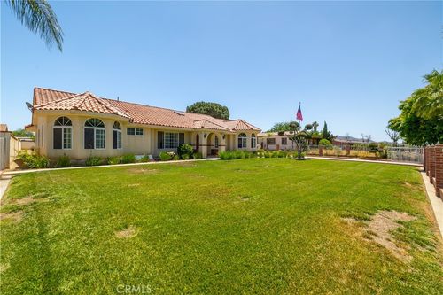 20532 Armando Dr, Nuevo, CA, 92567-9615 | Card Image