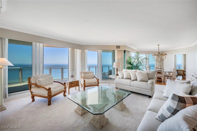 APT-1004 - 8231 Bay Colony Dr, Condo with 2 bedrooms, 3 bathrooms and null parking in NAPLES FL | Image 6