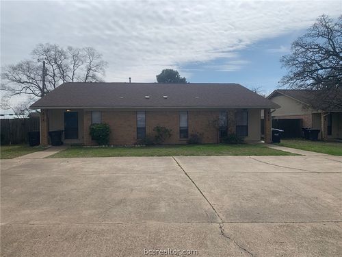 414 Brentwood Drive E, College Station, TX, 77840 | Card Image