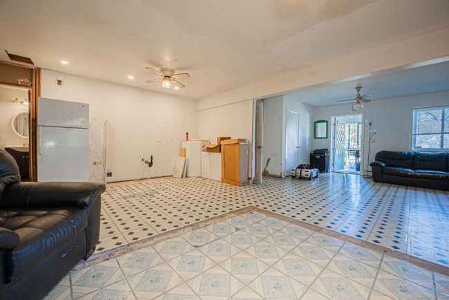 10 Twitchgrass Rd, House other with 3 bedrooms, 3 bathrooms and null parking in Trumbull CT | Image 6