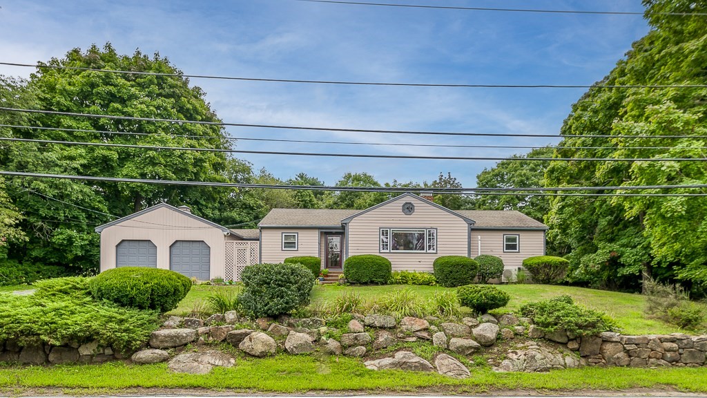 Western Ave, Essex, MA 01929