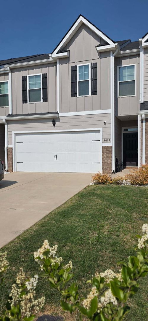 5413 Thrasher Ln, Hephzibah, GA, 30815-7222 | Card Image