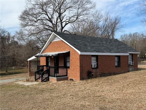 1222 Rauhut St, Burlington, NC, 27217-1445 | Card Image