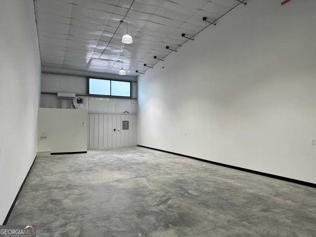 Commercial Lease in Greensboro 5
