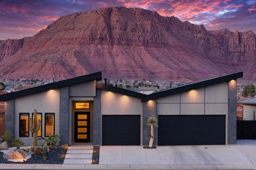 133 E Terrace Ln, Ivins, UT, 84738-1325 | Card Image