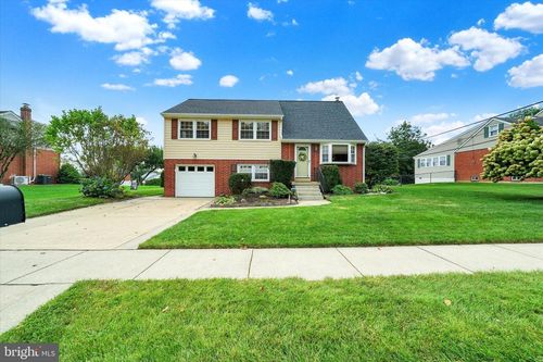 704 Dorcaster Drive, WILMINGTON, DE, 19808 | Card Image
