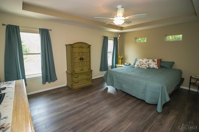 1331 Peregrine Way, House other with 4 bedrooms, 3 bathrooms and null parking in Hamilton OH | Image 22
