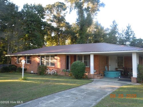 13303 Swamp Fox Hwy E, Tabor City, NC, 28463-9167 | Card Image
