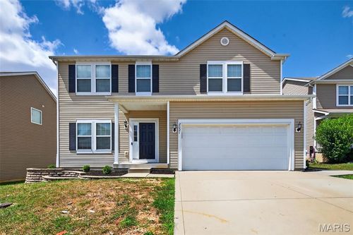 2021 Lynwood Ridge Dr, Lake St Louis, MO, 63367-6530 | Card Image