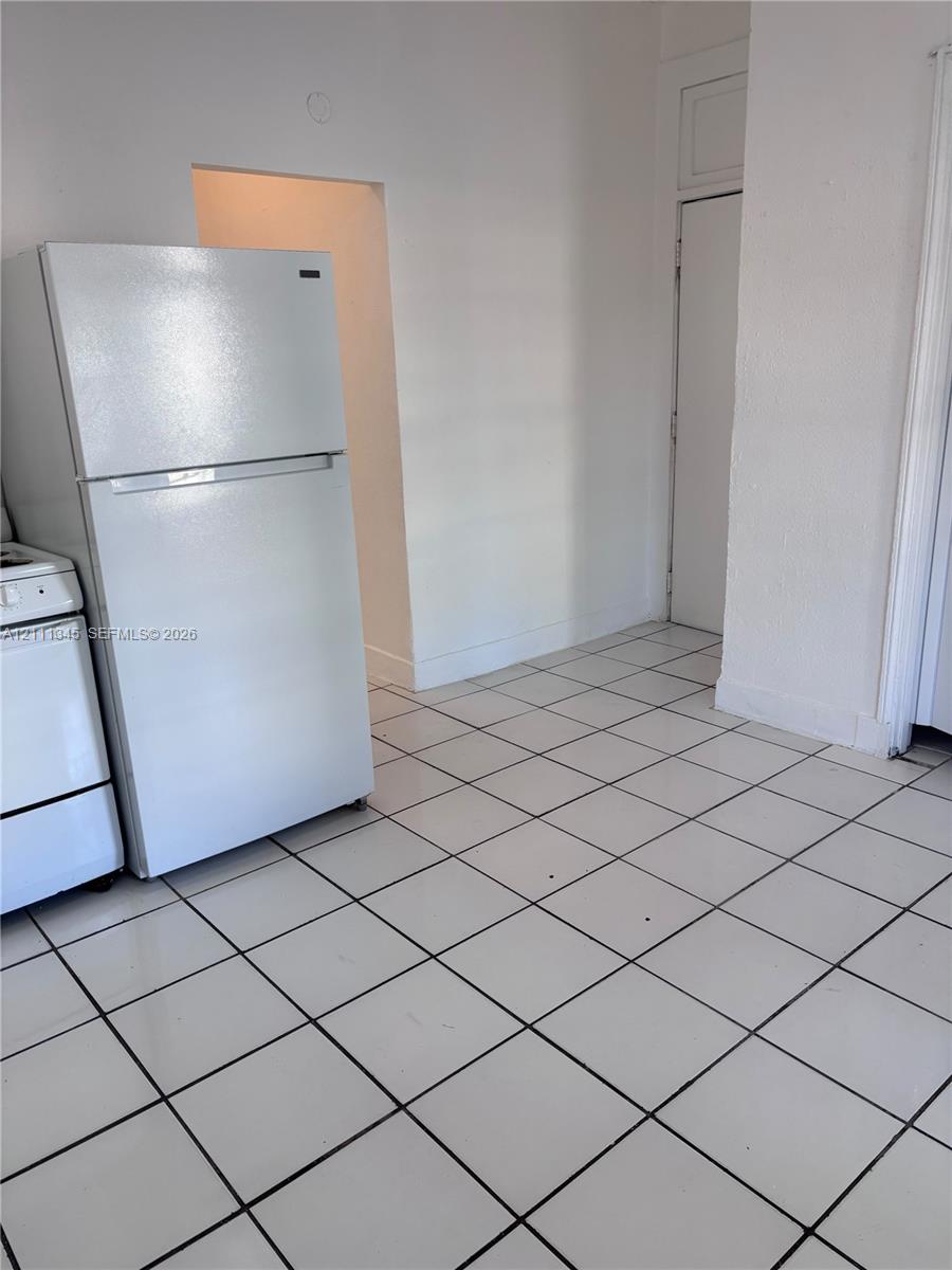 Residential Lease in Miami Beach 4