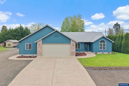 33057 Sequoia St, Tangent, OR, 97389 | Card Image