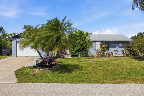 18461 Burkholder Cir, Port Charlotte, FL, 33948-9325 | Card Image