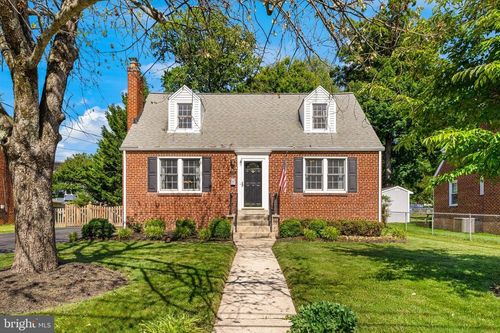 2929 Stuart Dr, FALLS CHURCH, VA, 22042-1430 | Card Image
