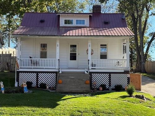 429 E Pleasant St, Cynthiana, KY, 41031-1613 | Card Image
