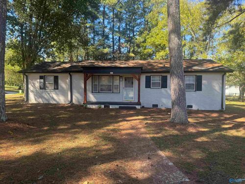 3201 Searcy Dr Nw, Huntsville, AL, 35810-3242 | Card Image