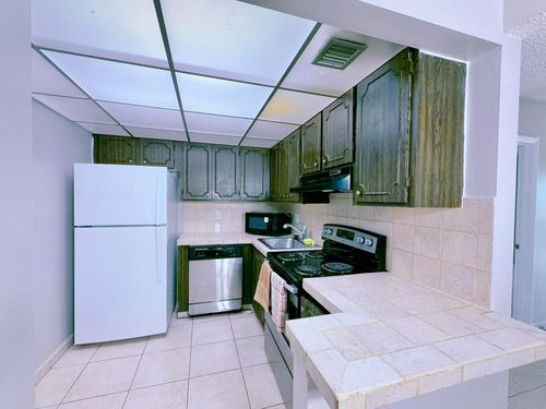 3040-460 Nw 20th St, Boca Raton, FL, 33431-7969 | Card Image