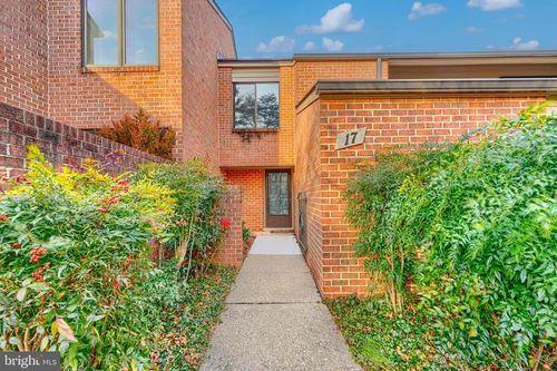 17 Oakhampton Dr, Lutherville Timonium, MD, 21093-5931 | Card Image