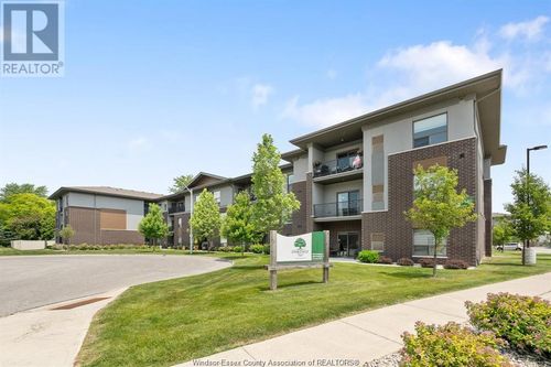 321-5840 Newman Blvd, Lasalle, ON, N9J0E3 | Card Image