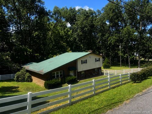 5629 Woodbine Rd, Ashland, KY, 41102-8283 | Card Image