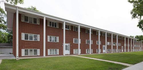 c16-813 6th Ave N, Fargo, ND, 58102-4454 | Card Image