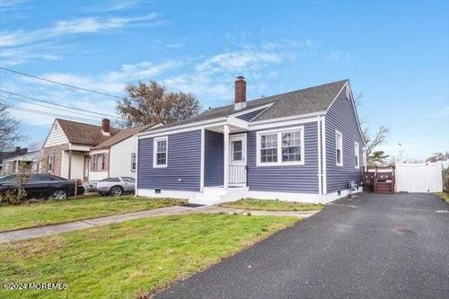 175 Seabreeze Way, Keansburg, NJ, 07734-1164 | Card Image